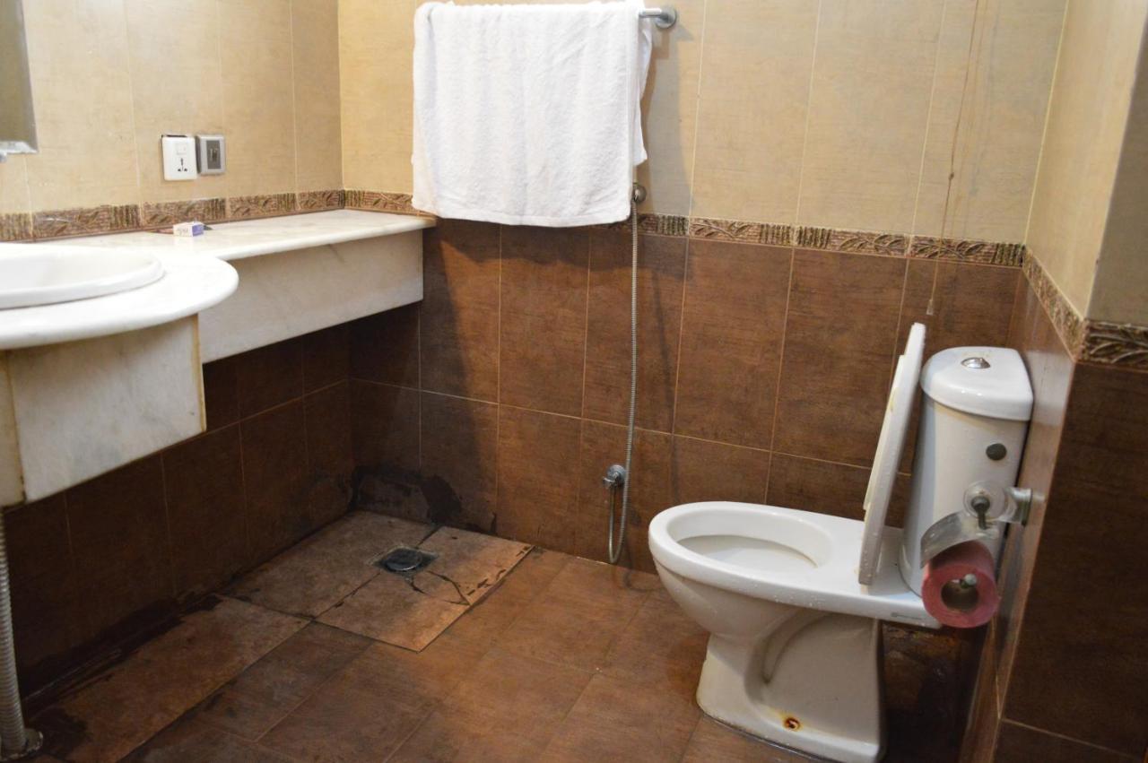 Tourist Hub Islamabad Bed & Breakfast Dış mekan fotoğraf